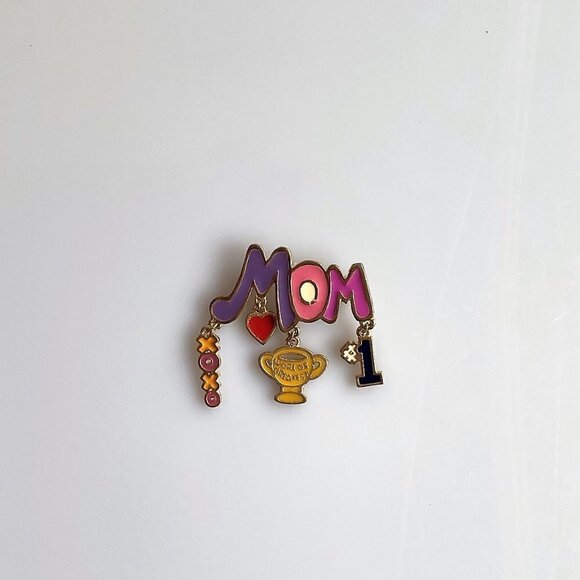 MOM CHARMERS PIN  BROOCH NEW - Picture 3 of 4